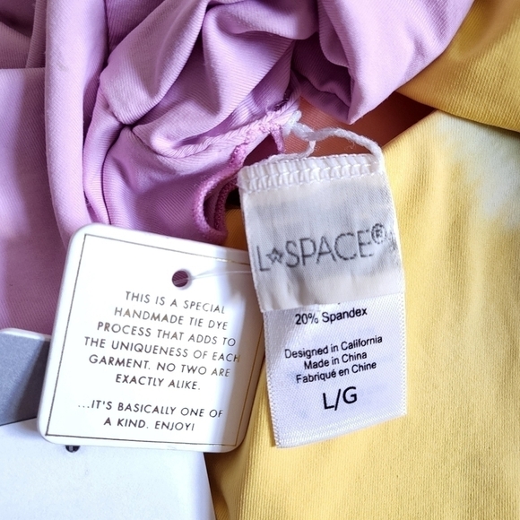 L*Space Lizzy Tie Dye Diagonal Sunburst Bikini Top NWT Size Large - Picture 14 of 15